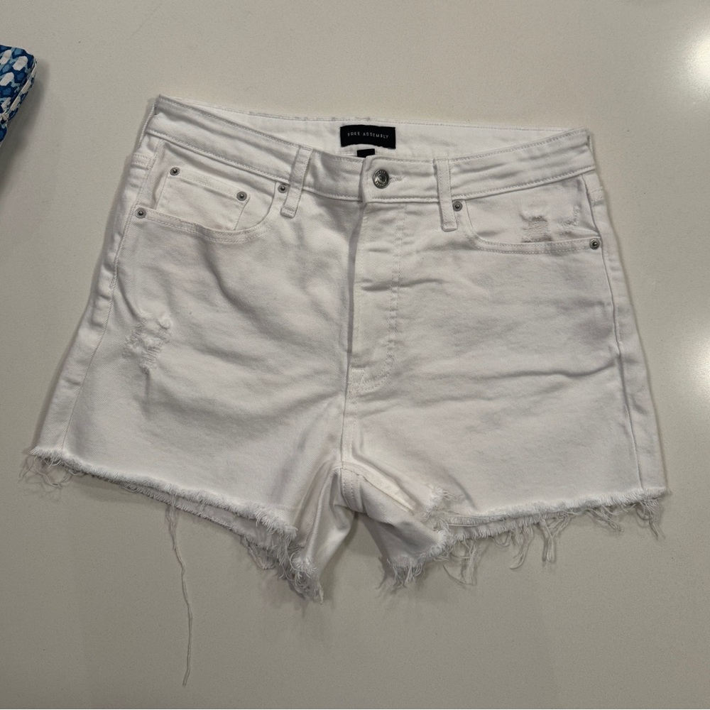 White Frayed-Hem High-Rise Jean Shorts